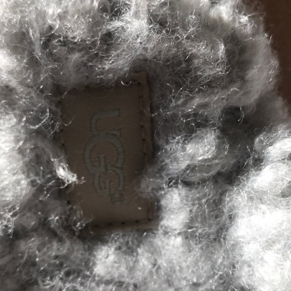 Ugg Slippers - Picture 3 of 7